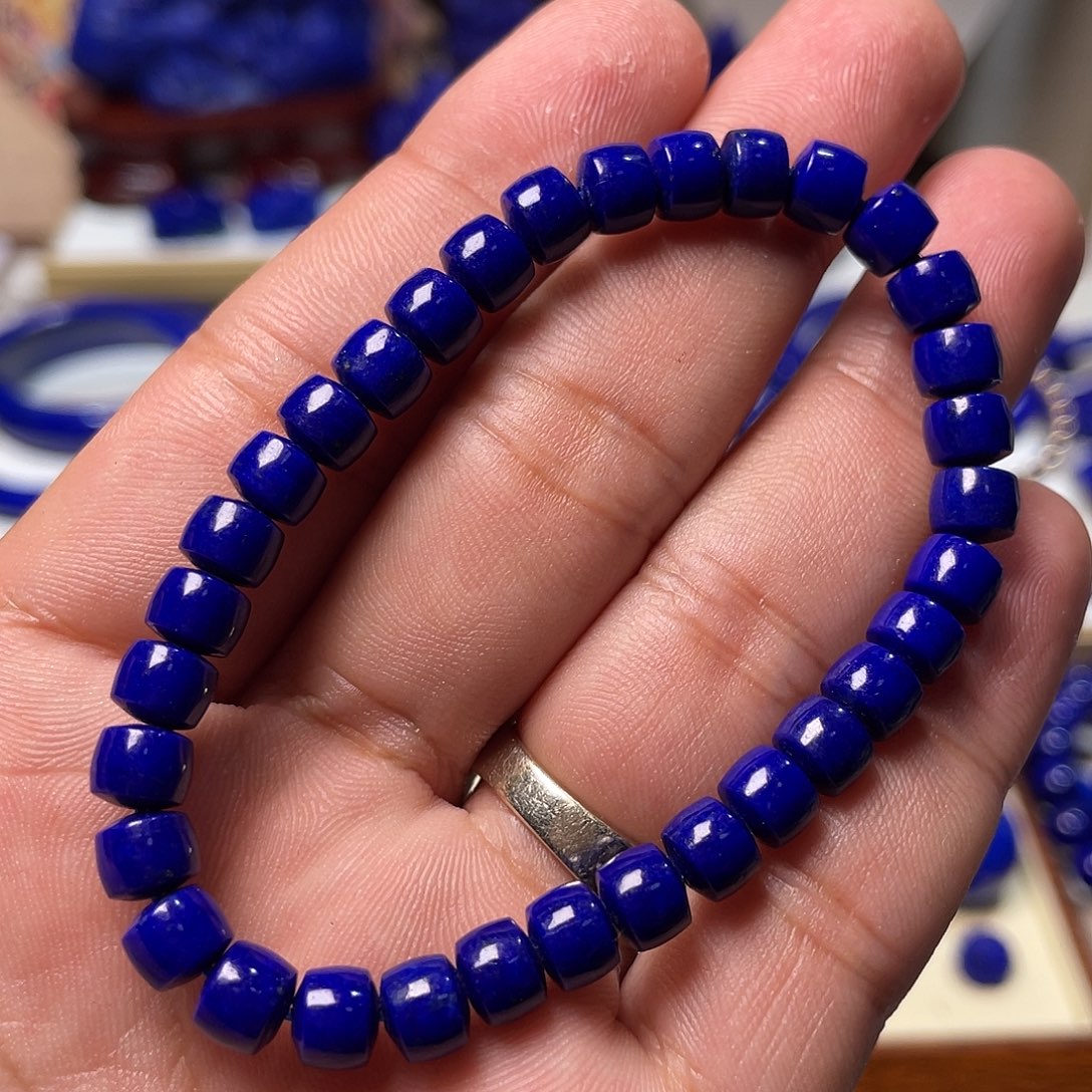 青金石未镶嵌精品直切6,5mm手串