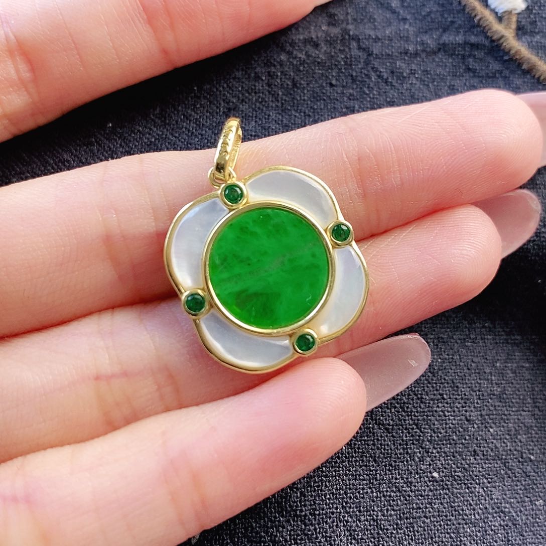 翡翠银S925镶嵌颈饰缅甸翡翠