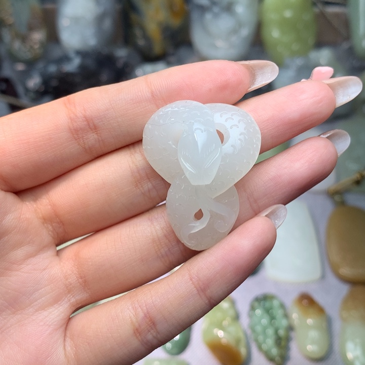 和田玉挂件未镶嵌