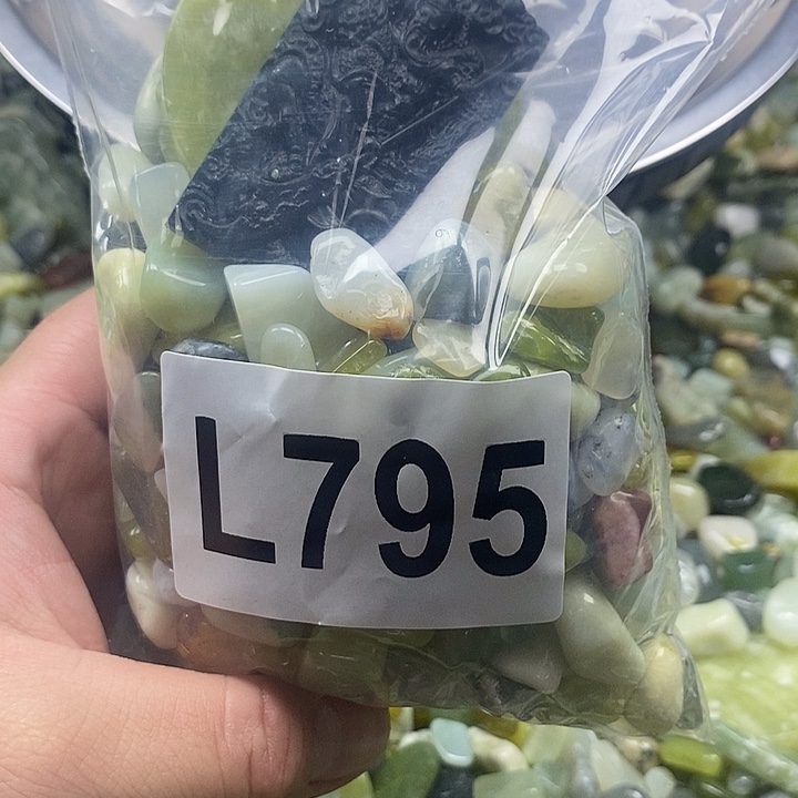 岫玉鱼缸石未镶嵌