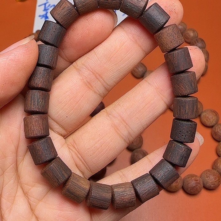 藤类mhy降真香0.8*0.8单圈直切珠手串