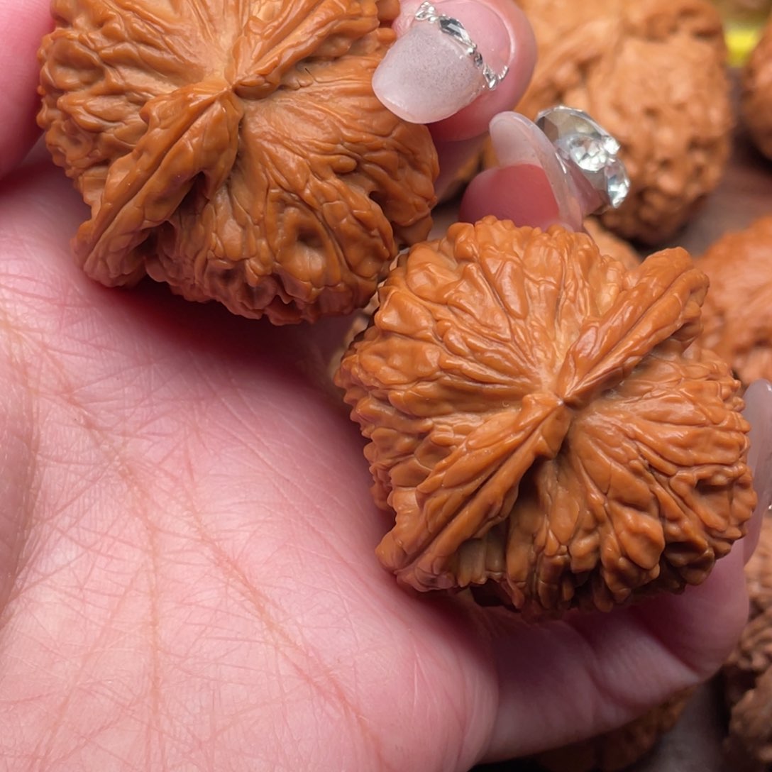 文玩核桃吊坠康*傅全品球白42