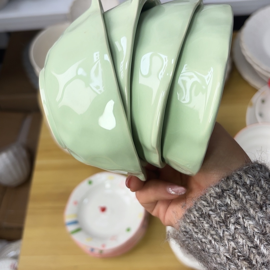 瓷片瑕疵特价陶瓷料碗