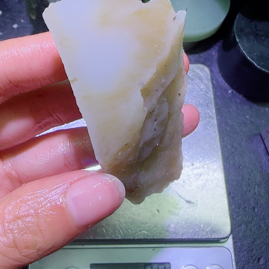 和田玉未镶嵌珠宝半成品