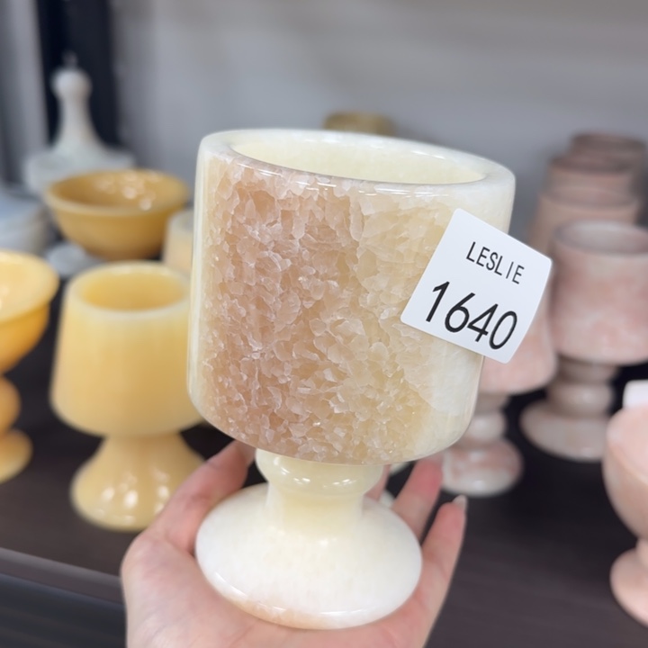 X1640.                福利