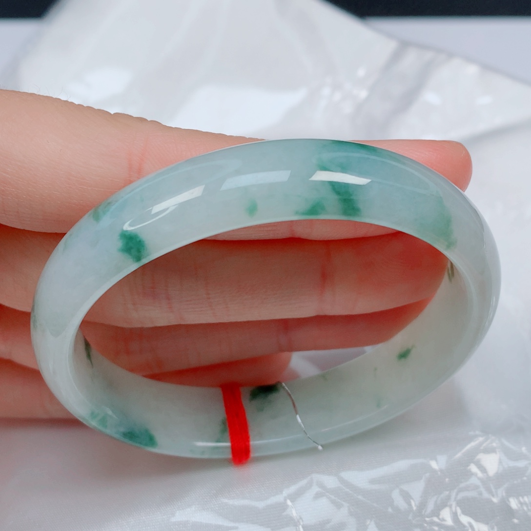 翡翠手镯未镶嵌52.8贵妃