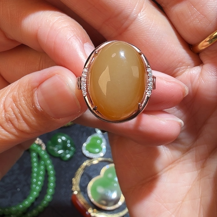 和田玉（糖玉）银S925镶嵌戒指