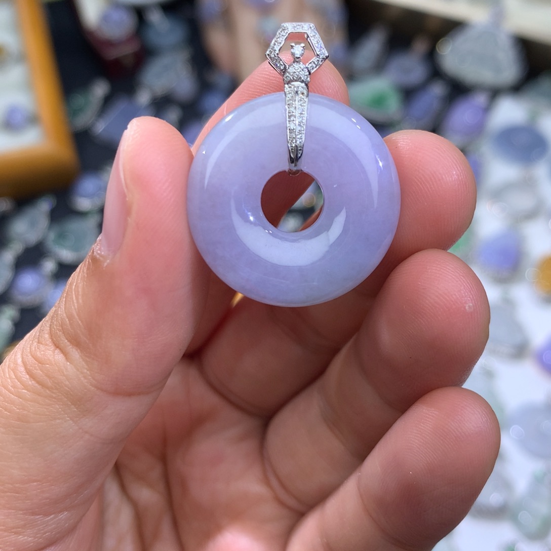 翡翠18K金镶嵌吊坠(不含链)签收后48小时鉴赏期