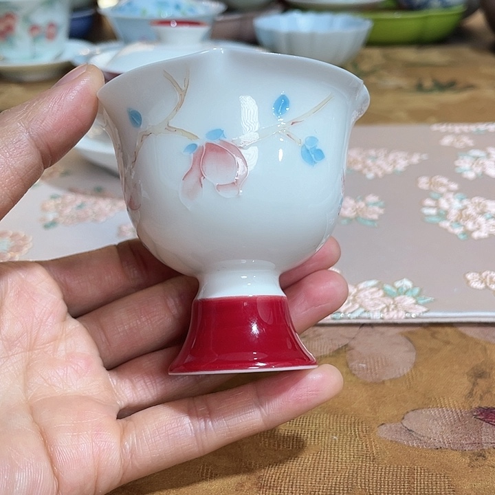 【闪购商品】玉兰风清高足杯哈哈哈