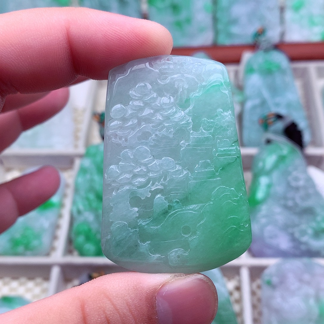 翡翠未镶嵌吊坠(不含链)