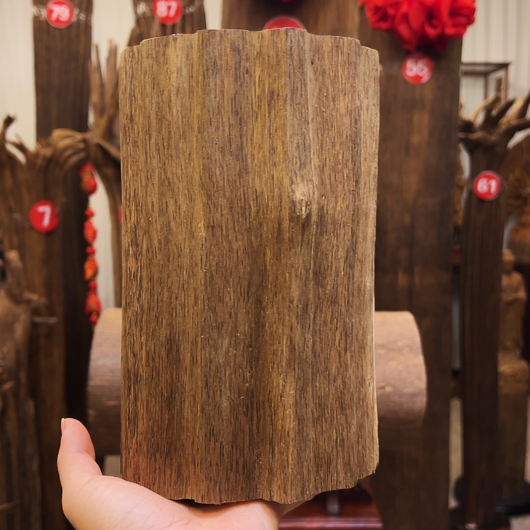 我***素沉香原材料沉香材料