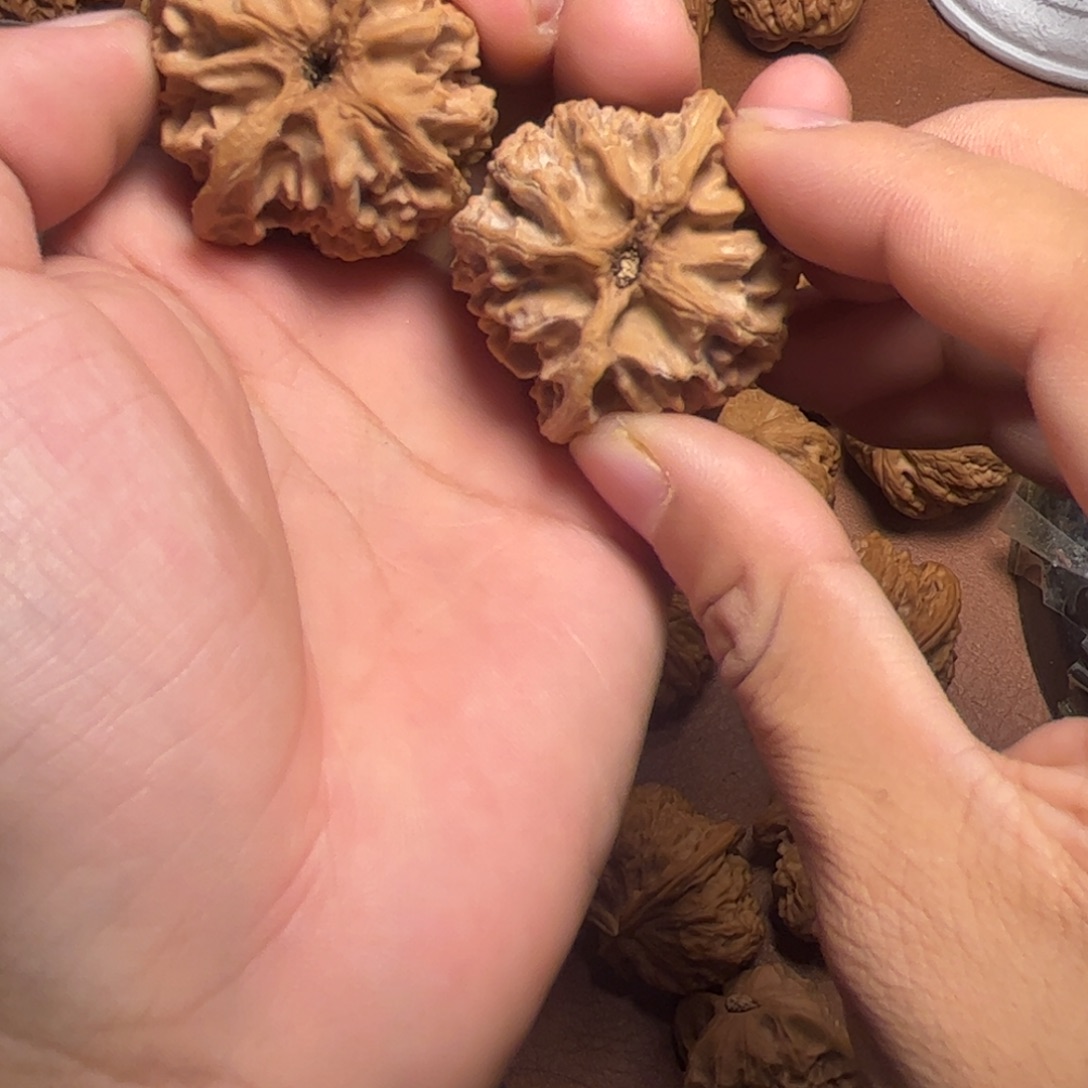 吊坠文玩核桃文玩核桃苹果园狮子头