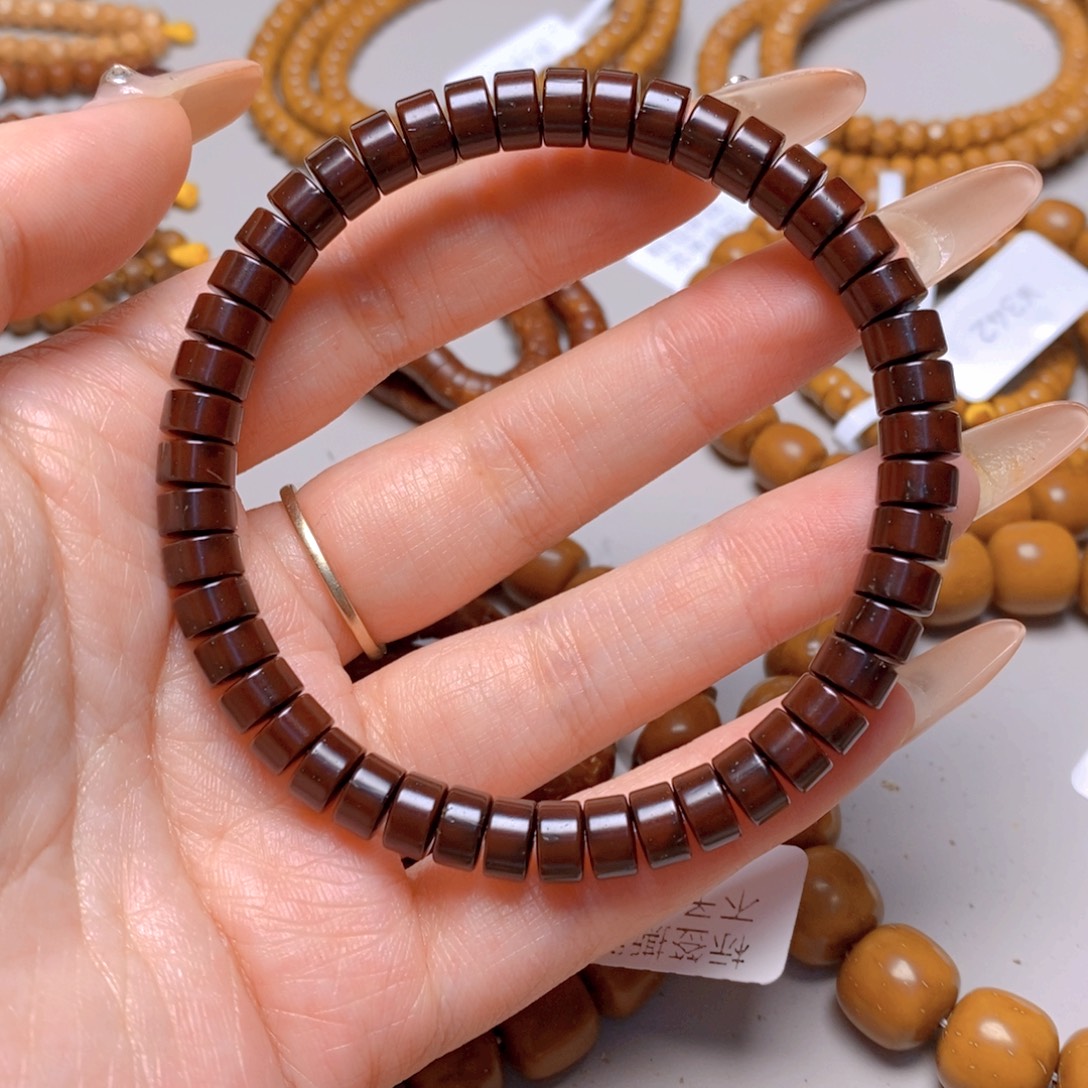 紫金鼠手串5.鼠尖料药片单圈7.0