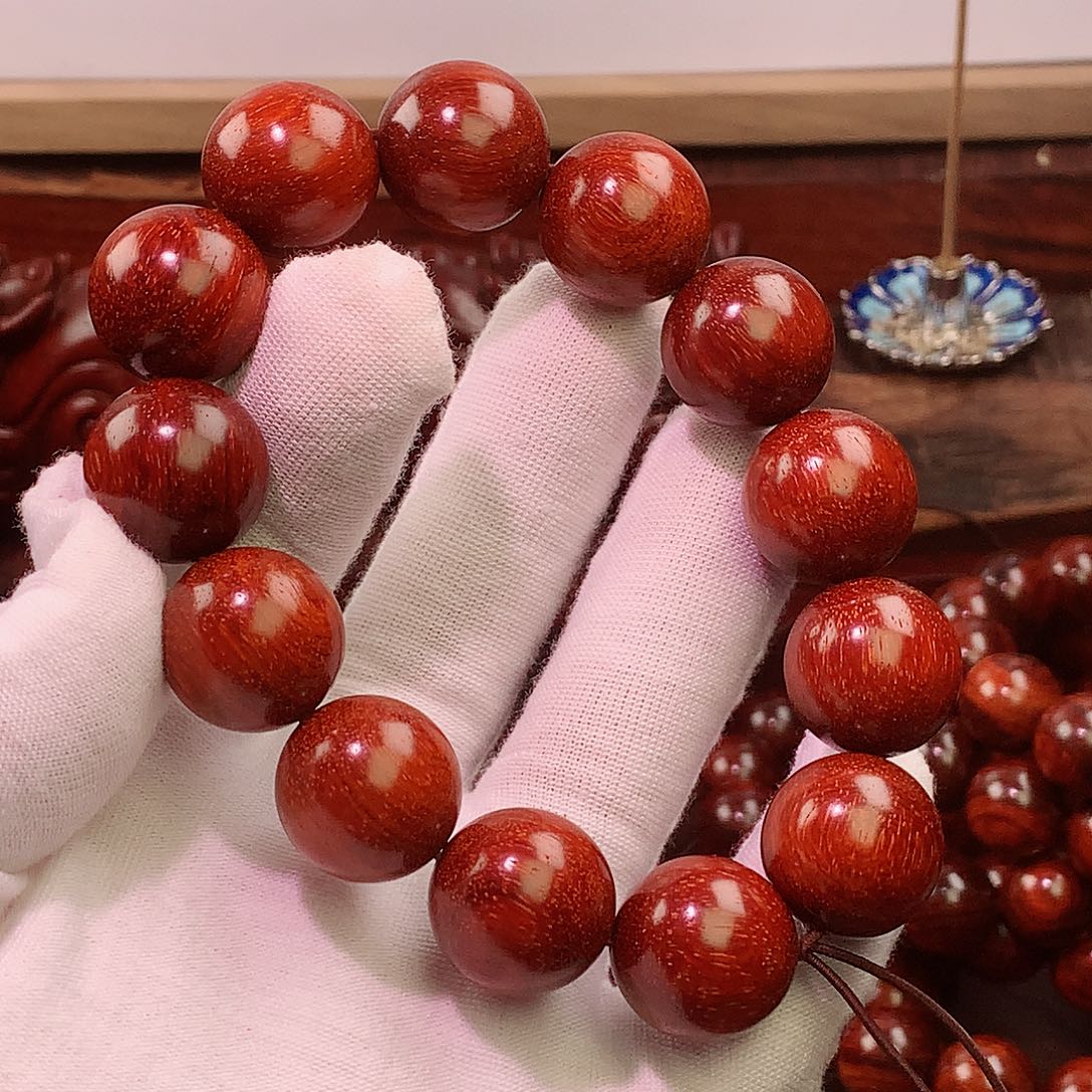 檀香紫檀（小叶紫檀）l***c18泥料无胶磨