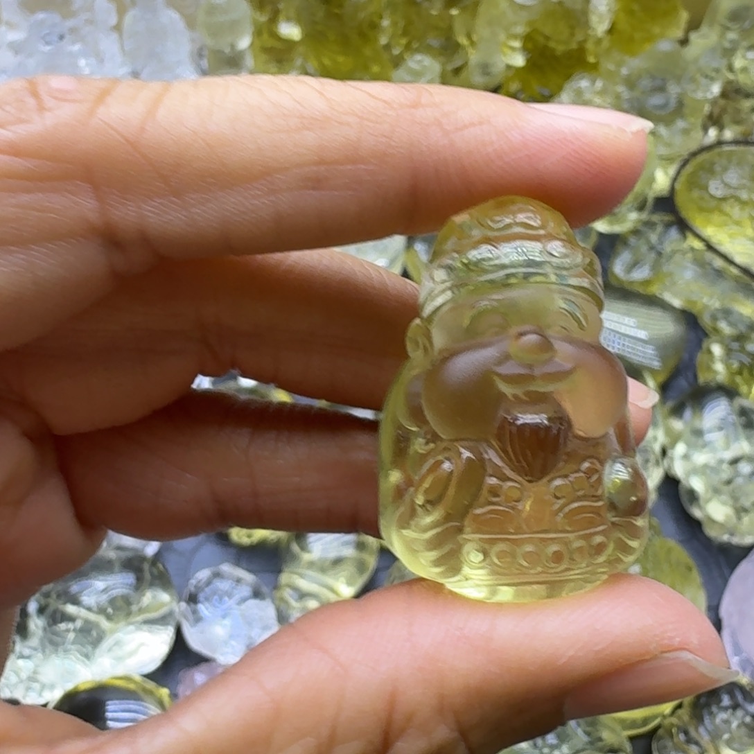 善***头珠宝半成品未镶嵌水晶