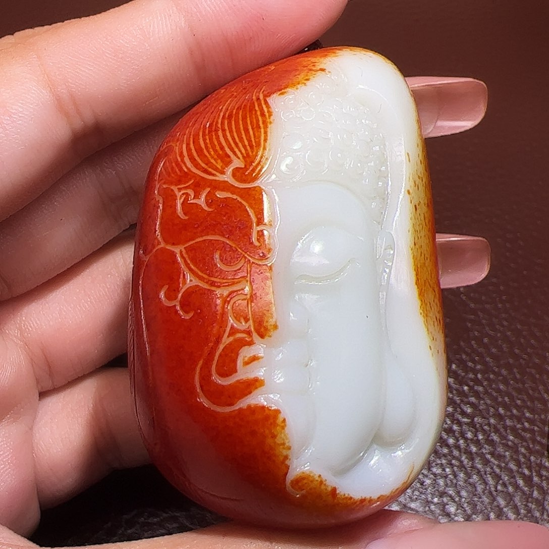 用***1和田玉未镶嵌颈饰