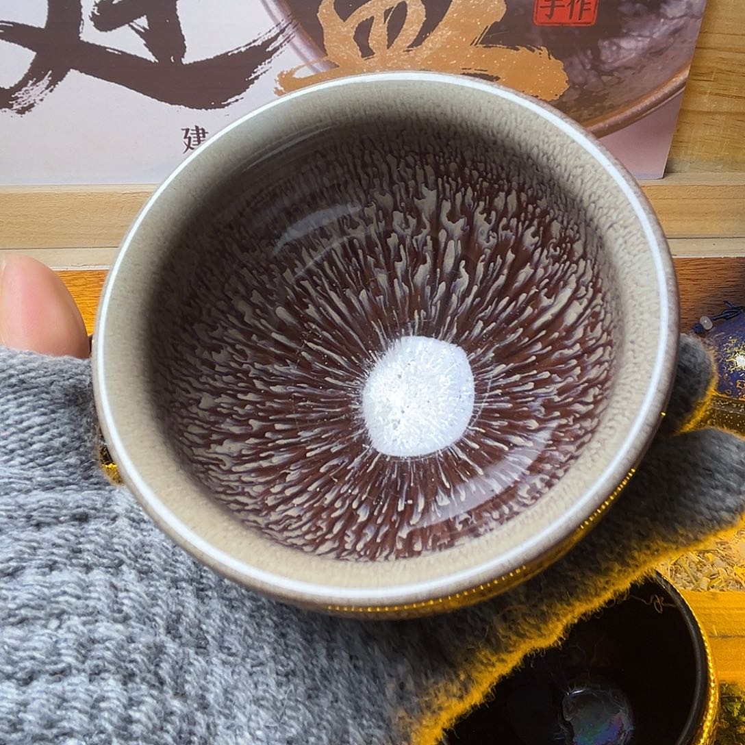 茶盏我是小鱼干得快疯狂