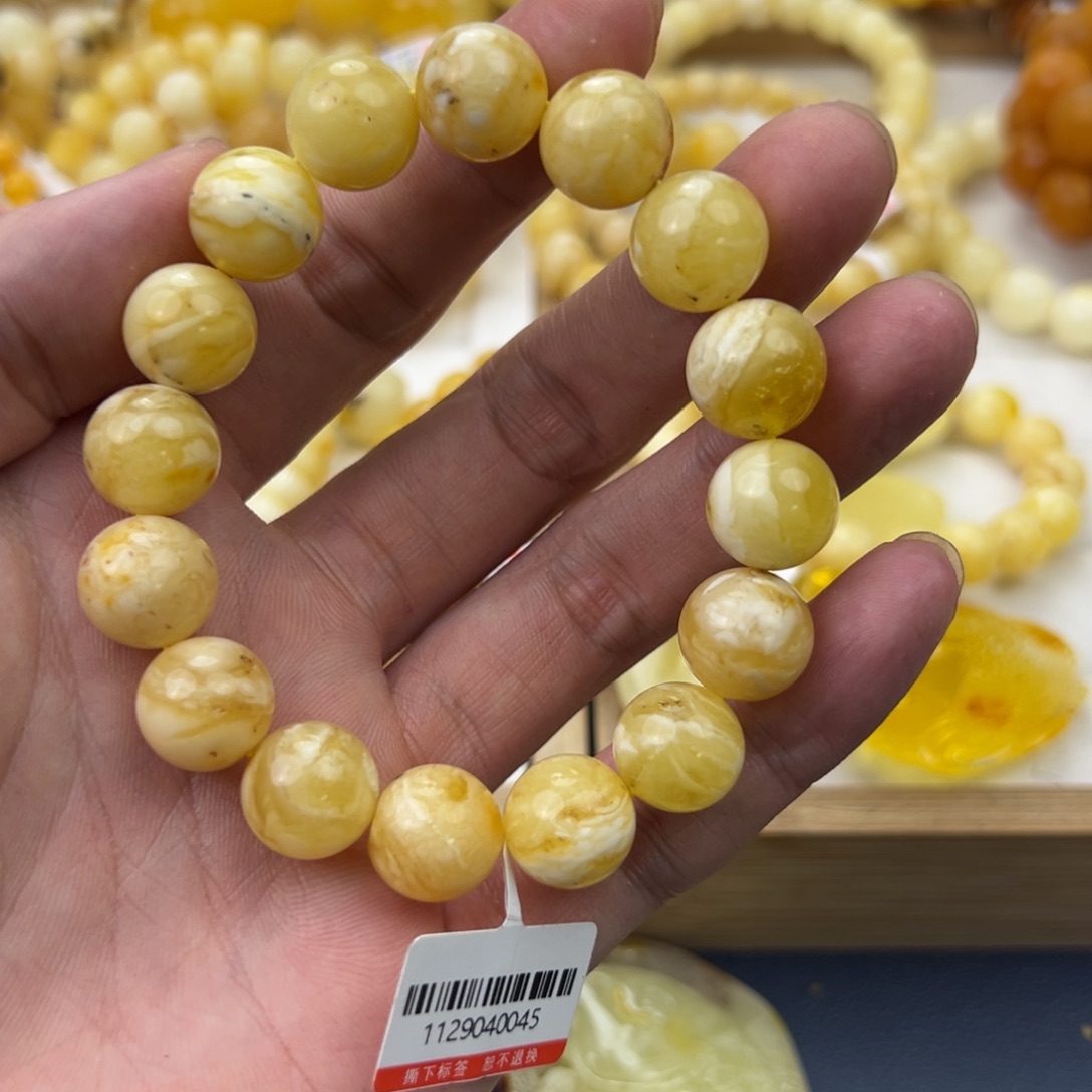 琥珀珠宝奇石未镶嵌