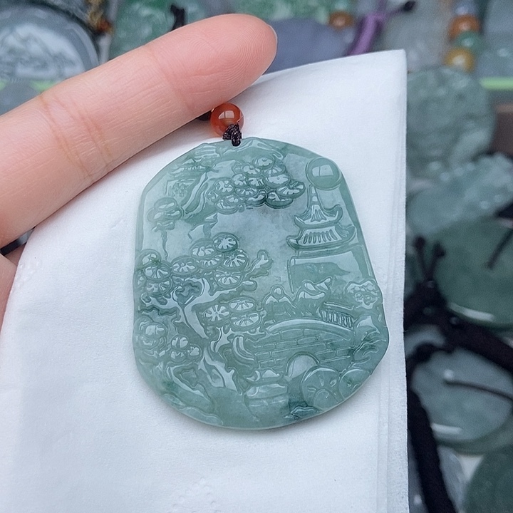 翡翠未镶嵌颈饰翡翠