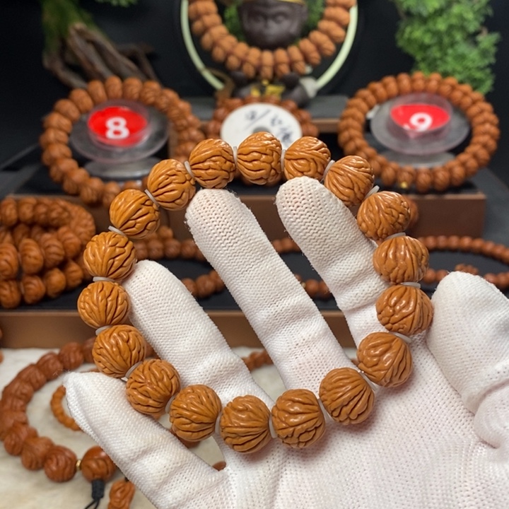 桃核吊坠秦岭龙纹