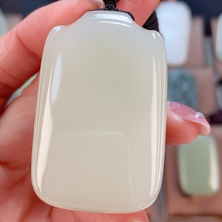 【闪购商品】和田玉颈饰未镶嵌