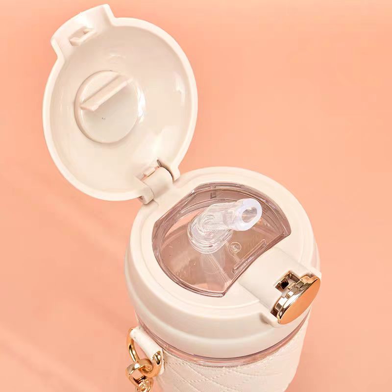 YXLT-21 便携背带大容量吸管水壶 500ml