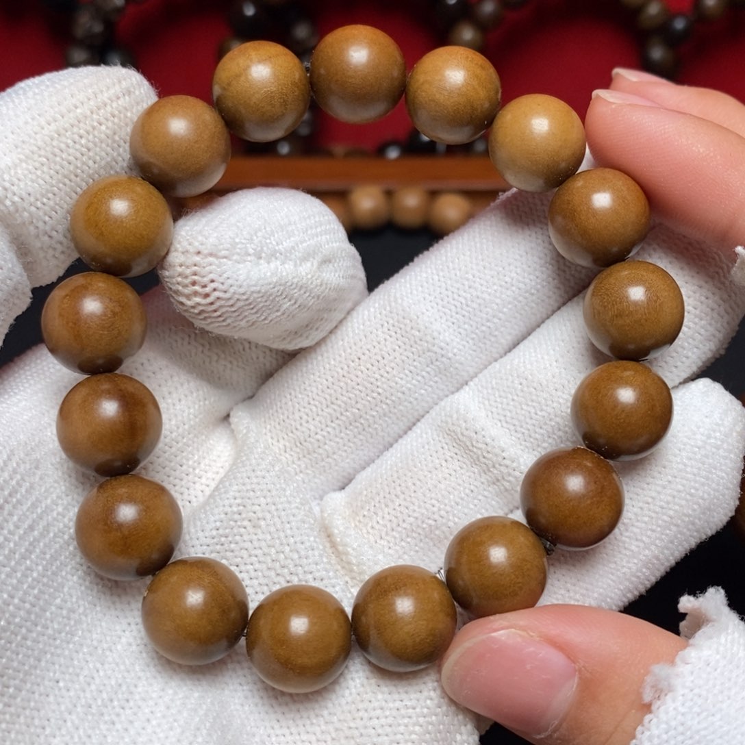 檀香木其他12顺纹 老山檀香 开播福利