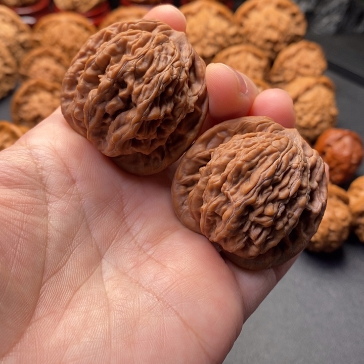 把件文玩核桃40尺蓟县山地虎头