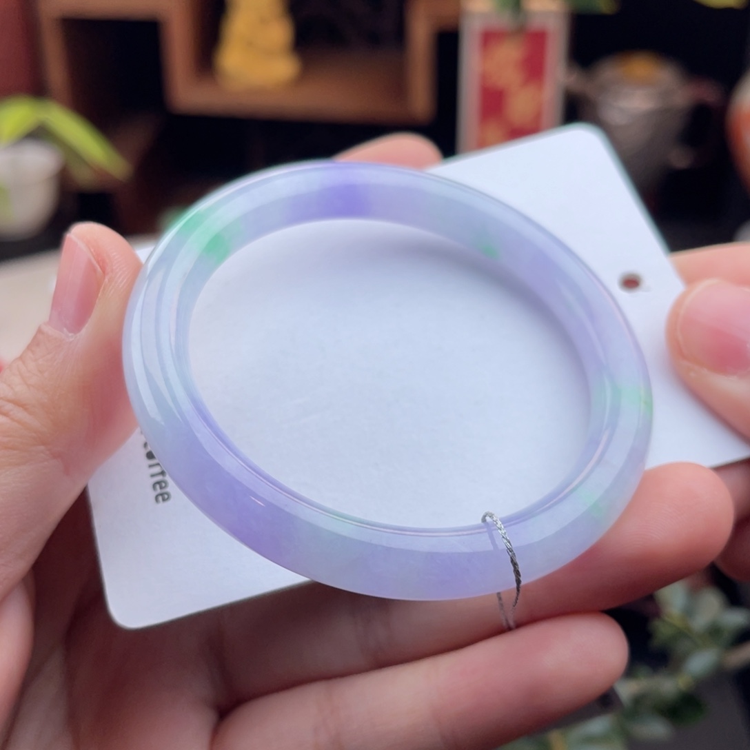 未镶嵌手镯（圆镯）翡翠春彩