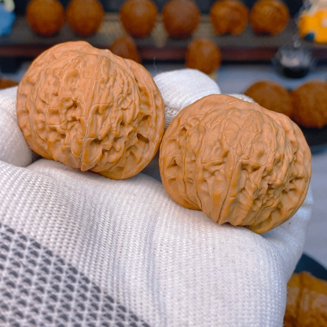 文玩核桃吊坠天花板 延庆老树 正磨41