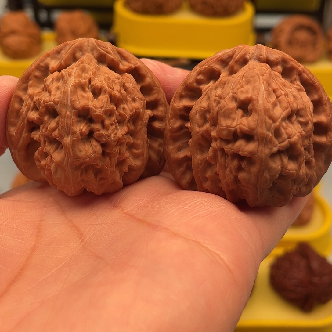 吊坠文玩核桃三角白全品43