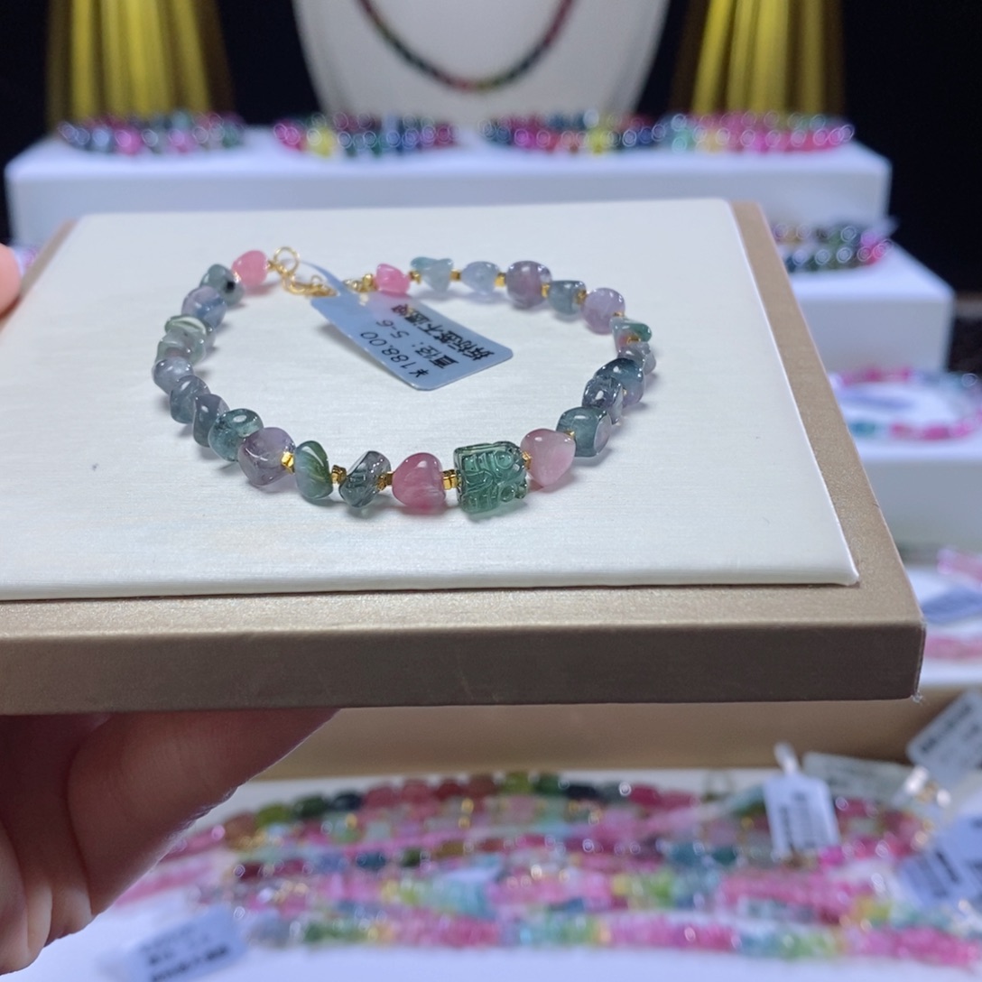 碧玺手链未镶嵌糖豆