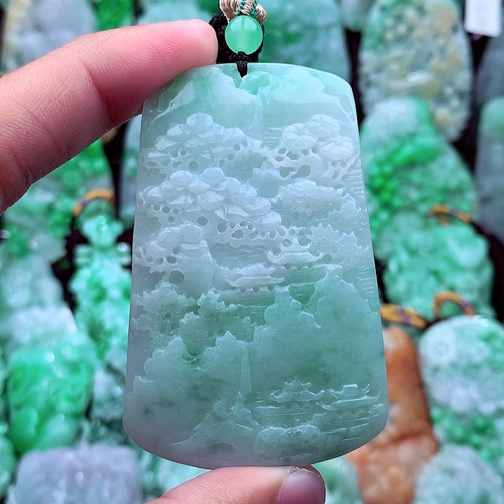 翡翠吊坠(不含链)未镶嵌