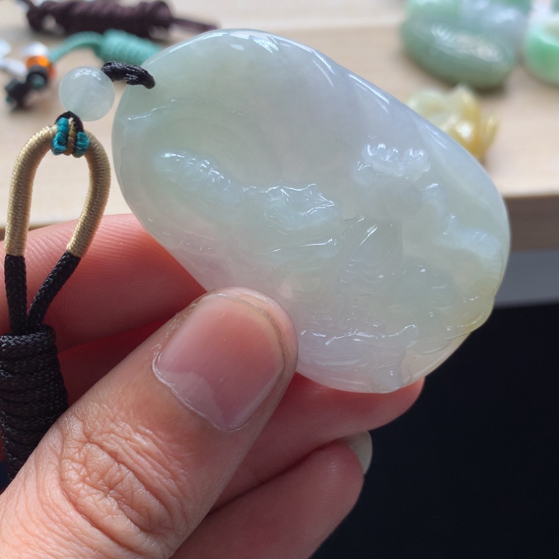 颈饰未镶嵌翡翠吊坠