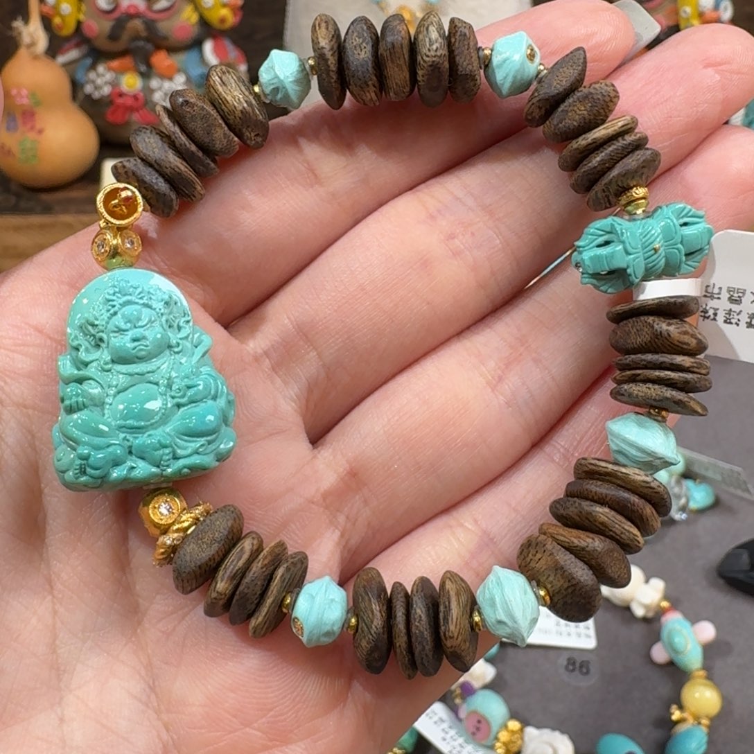 18K金镶嵌绿松石手串黄财神藏扣手串