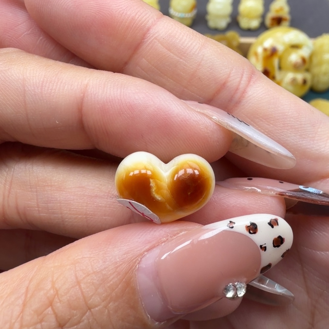 蜜蜡未镶嵌裸石蜜蜡