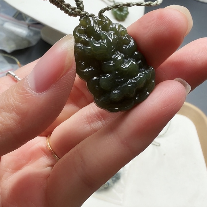 和田玉未镶嵌颈饰36
