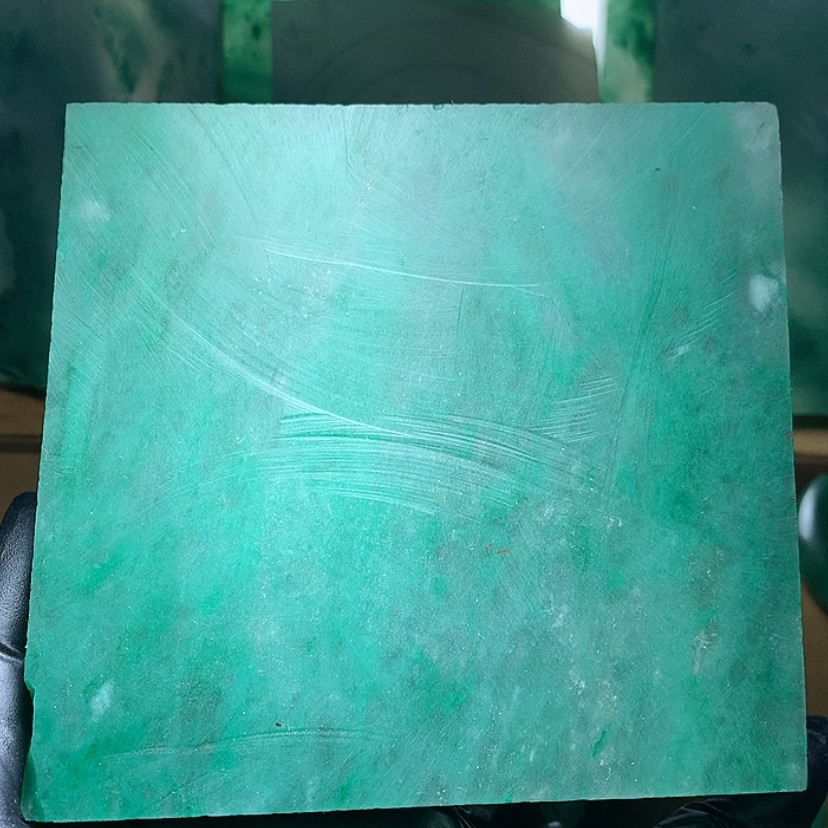 【闪购商品】定制石英质玉（非洲翠）笑****枝