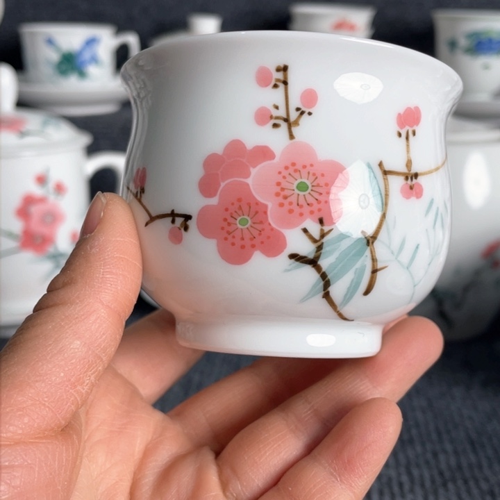 有****室景德镇陶瓷炉式杯4个