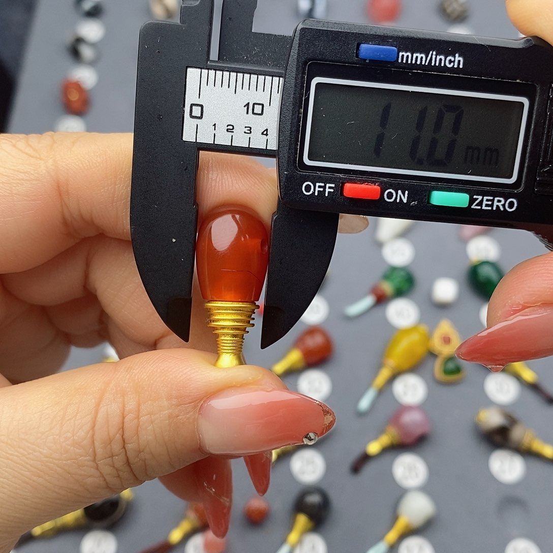 玛瑙/玉髓饰品合金