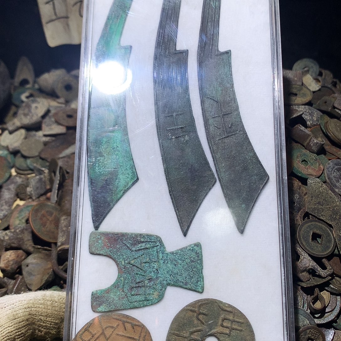 妮***王铜小杨小杨工艺品花钱