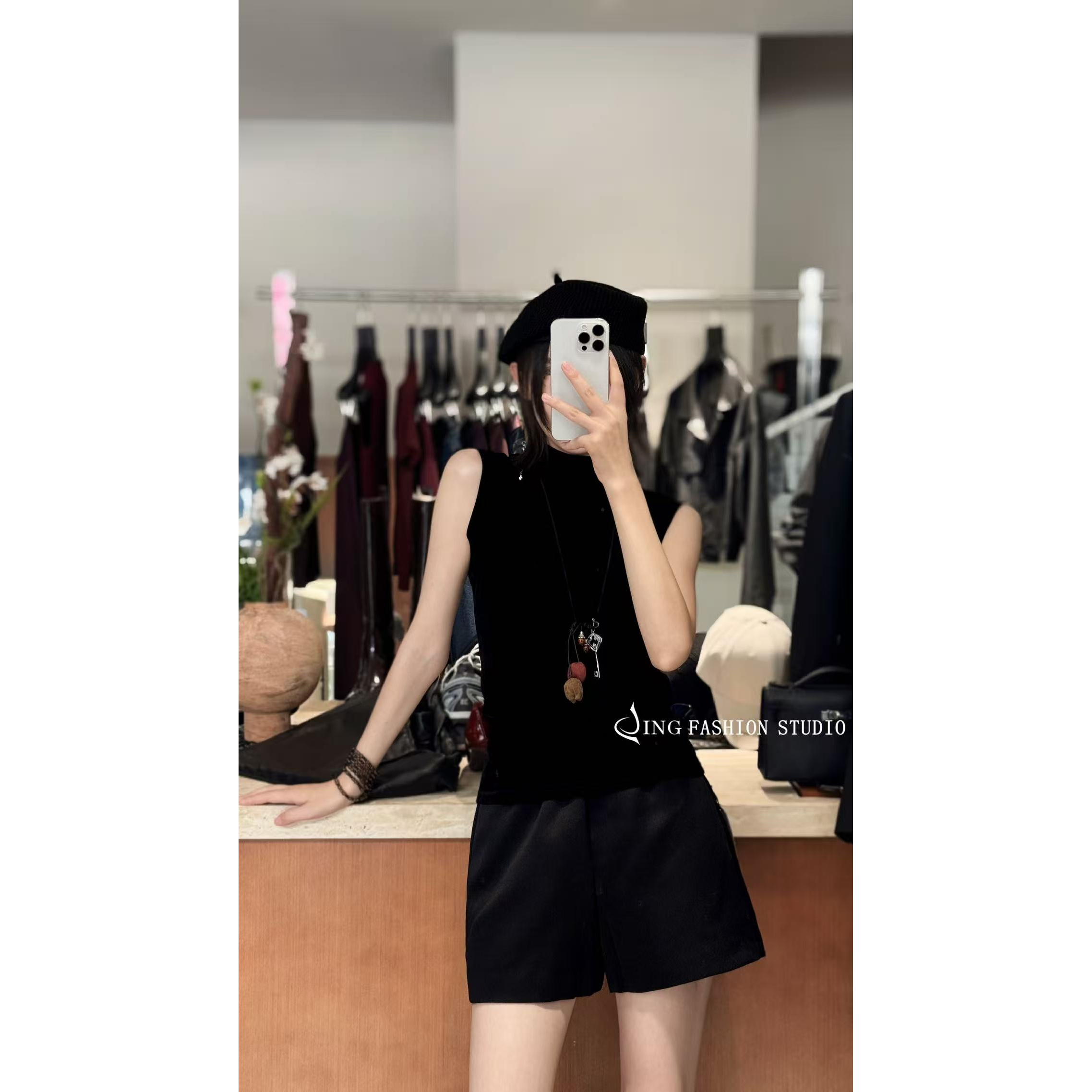 JING2025《万人迷丝绒背心》2025888纯色短袖T恤舒适百搭高领上衣女