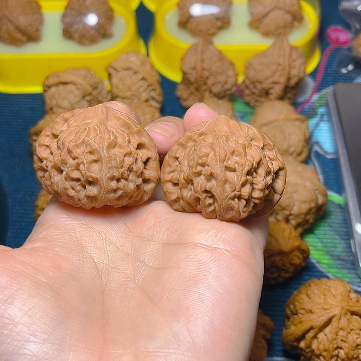 文玩核桃吊坠宫灯