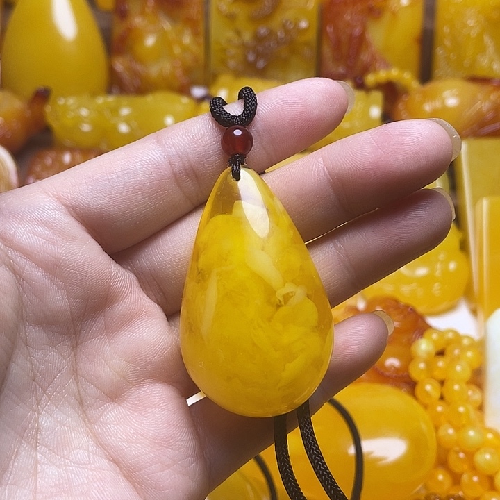 水滴 俄罗斯新密 