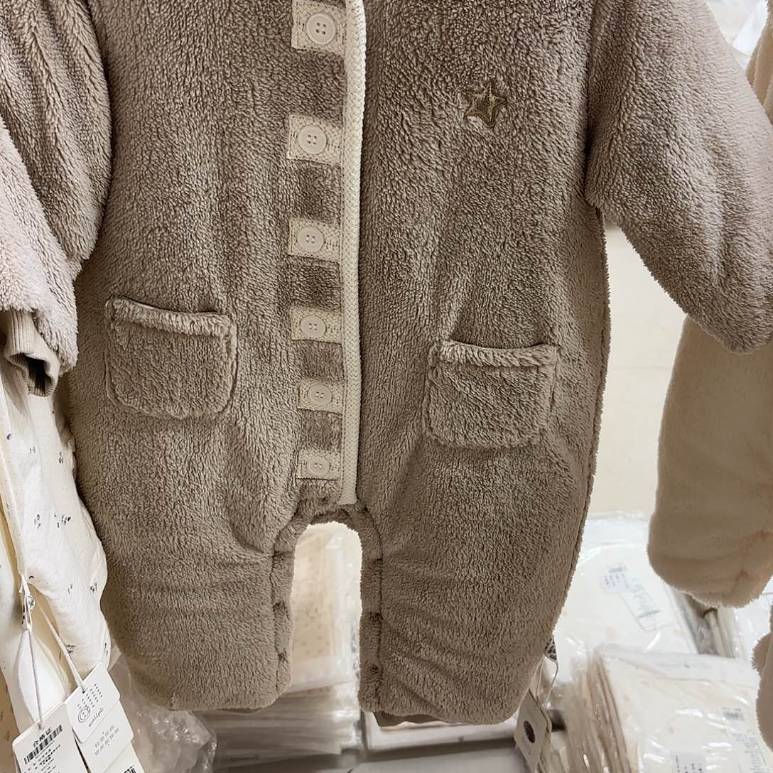 祁***圈80不退不换vbjnbcbb