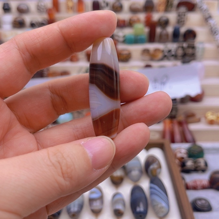 合金颈饰玛瑙/玉髓