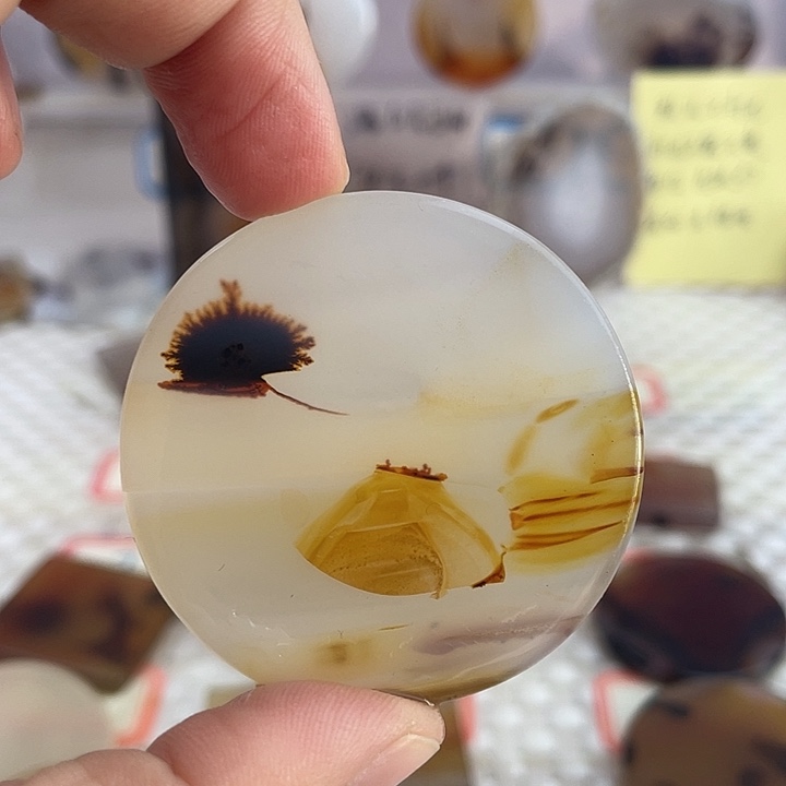 玛瑙/玉髓未镶嵌颈饰