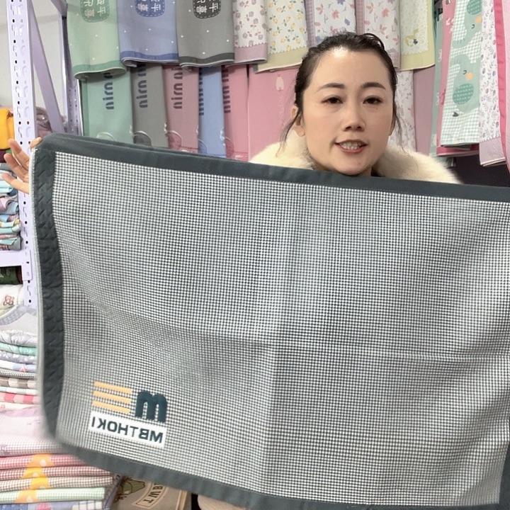 棉特价促销黑色字母