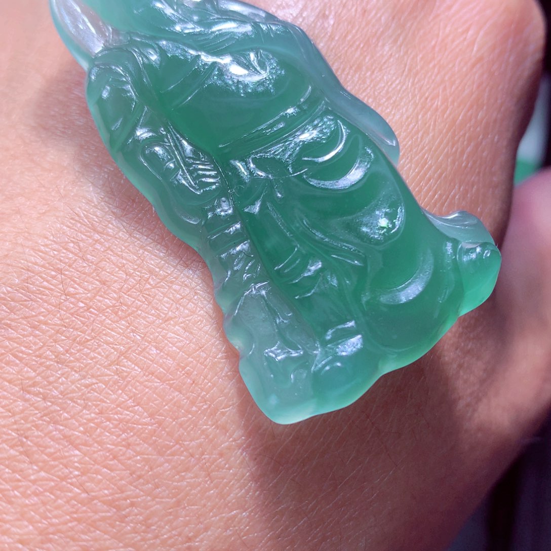 定制翡翠未镶嵌天然翡翠A货毛货挂件