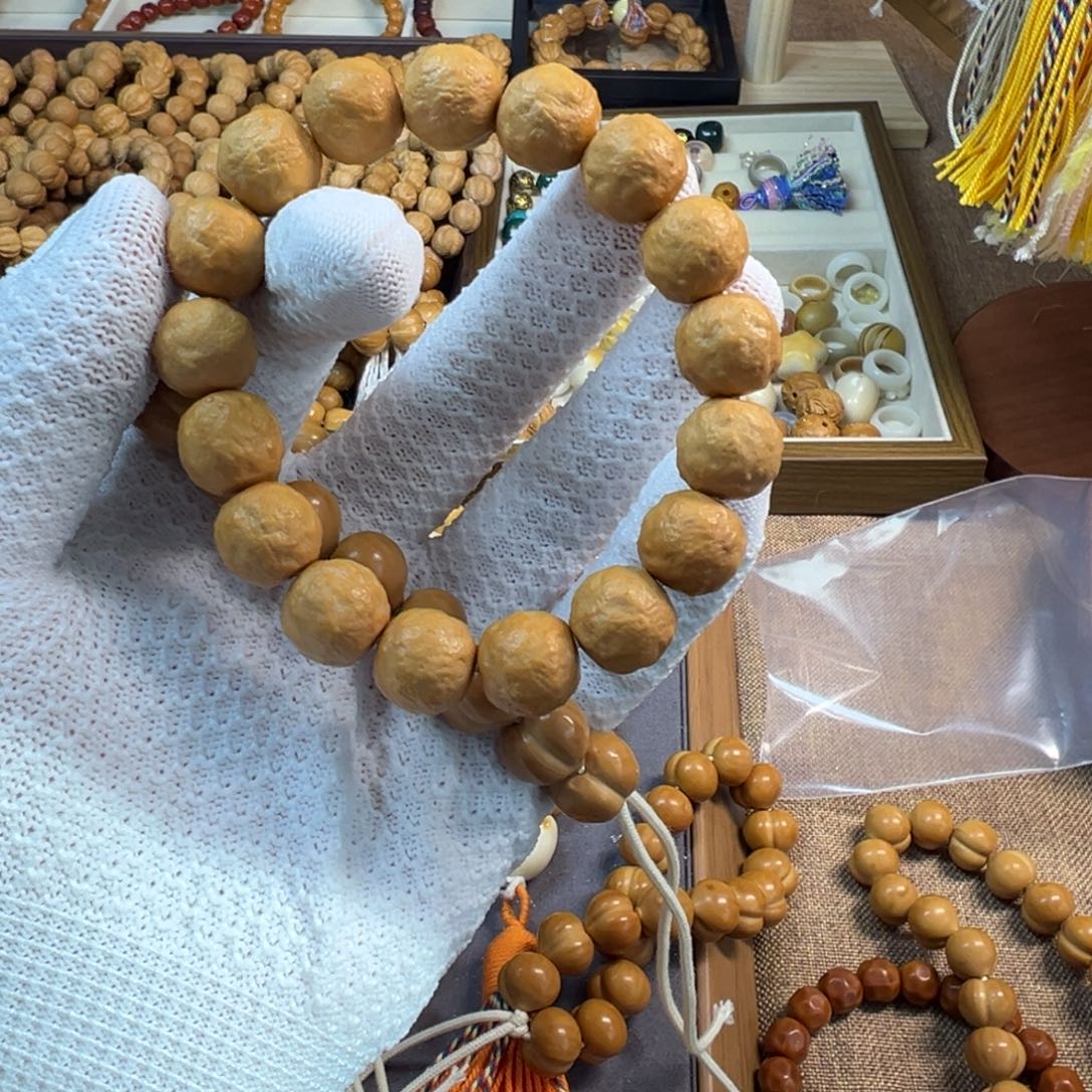 ᝰ****猴头核桃手串全品砂糖橘